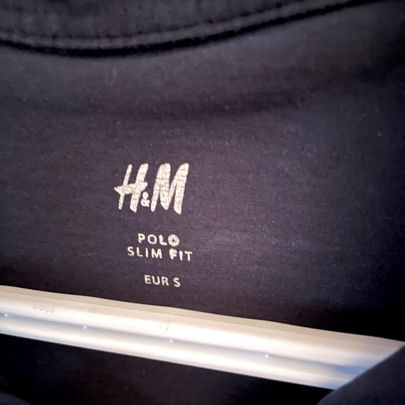 H&M navy polo - Picture 3 of 3